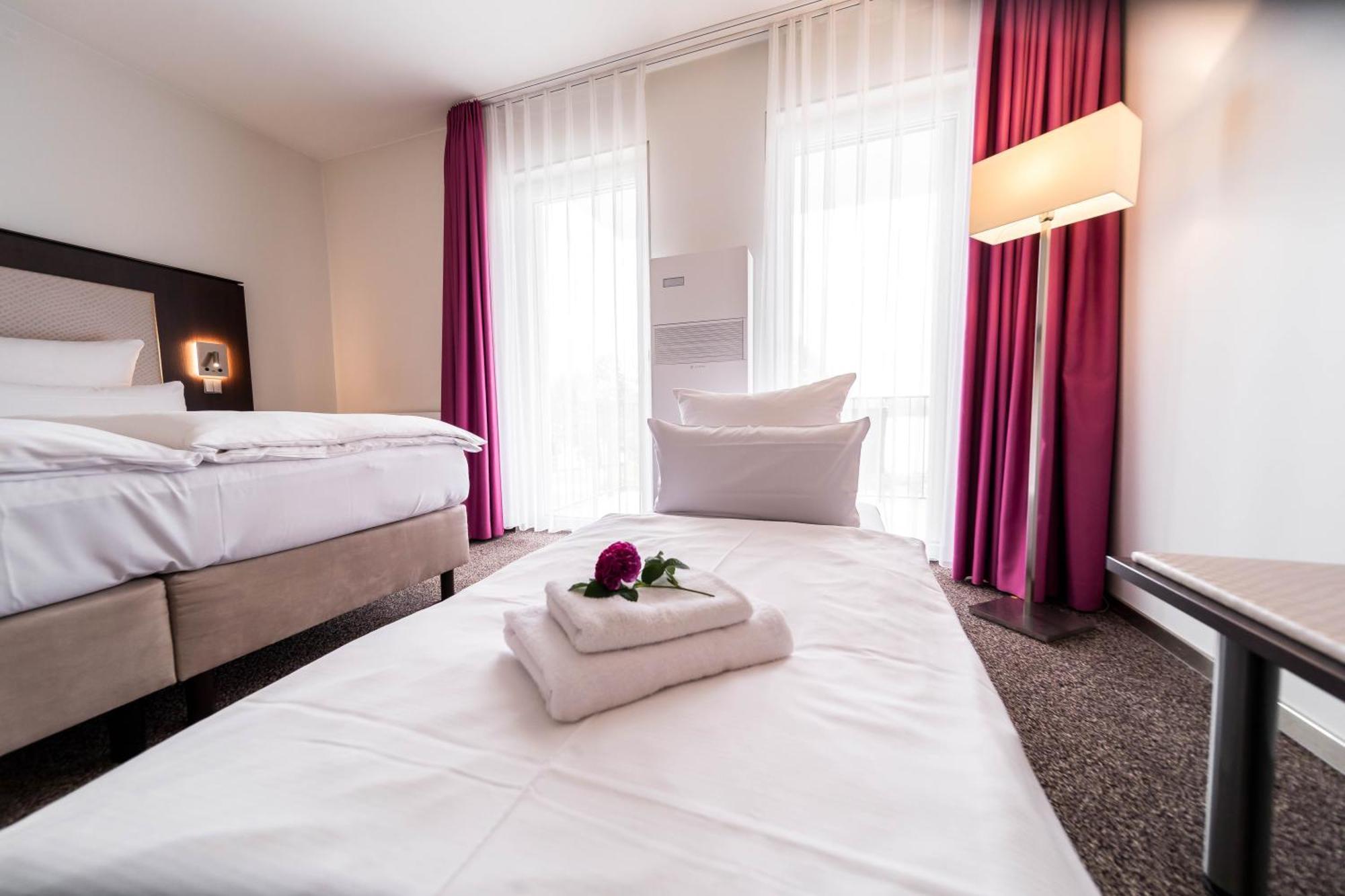 Fontane Hotel Schorfheide Ngoại thất bức ảnh