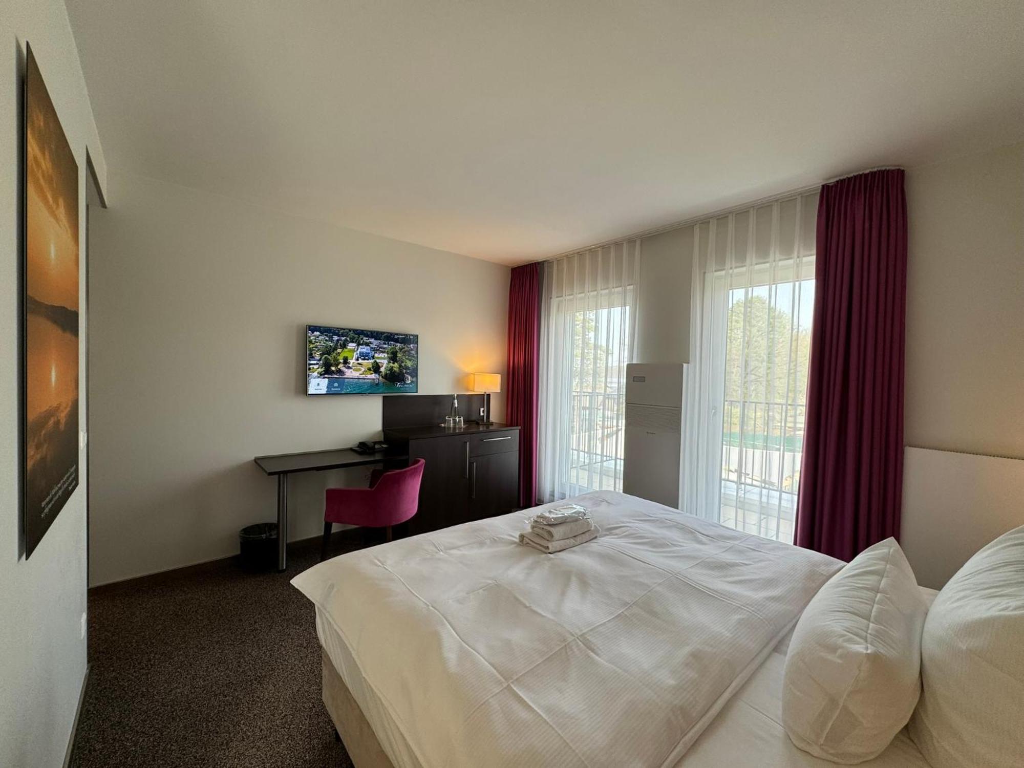 Fontane Hotel Schorfheide Ngoại thất bức ảnh